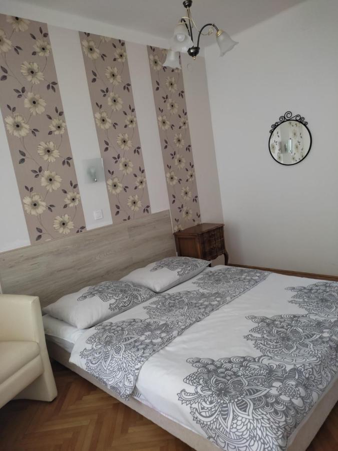 HajdúszoboszlóIldiko Apartman公寓 外观 照片