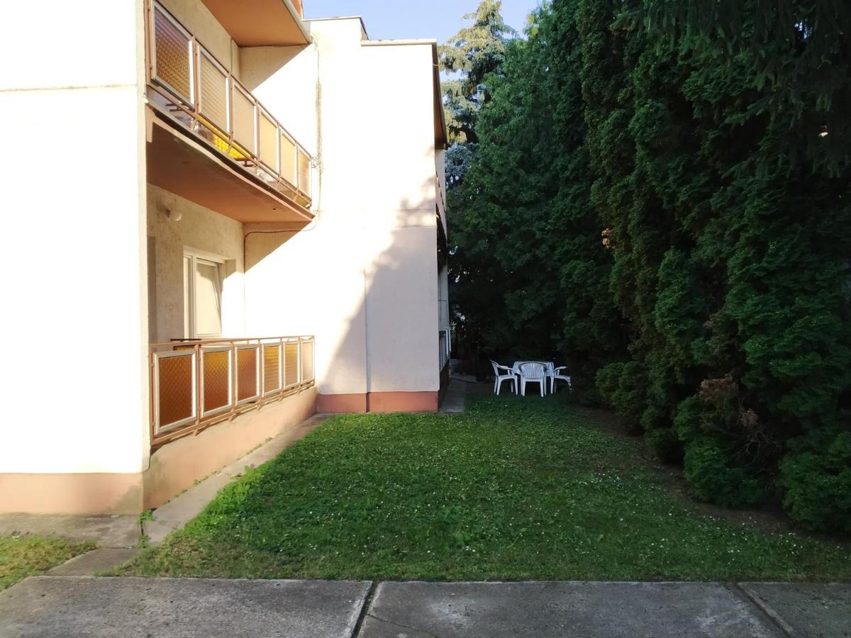 HajdúszoboszlóIldiko Apartman公寓 外观 照片